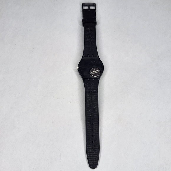 Vintage Swatch New York City Skyline Black and White Unisex Men's Women's Watch - Picture 6 of 6